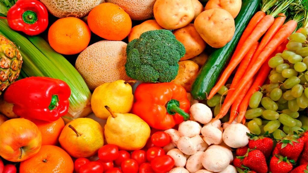 gyümölcsök és zöldségek kedvenc diétájához